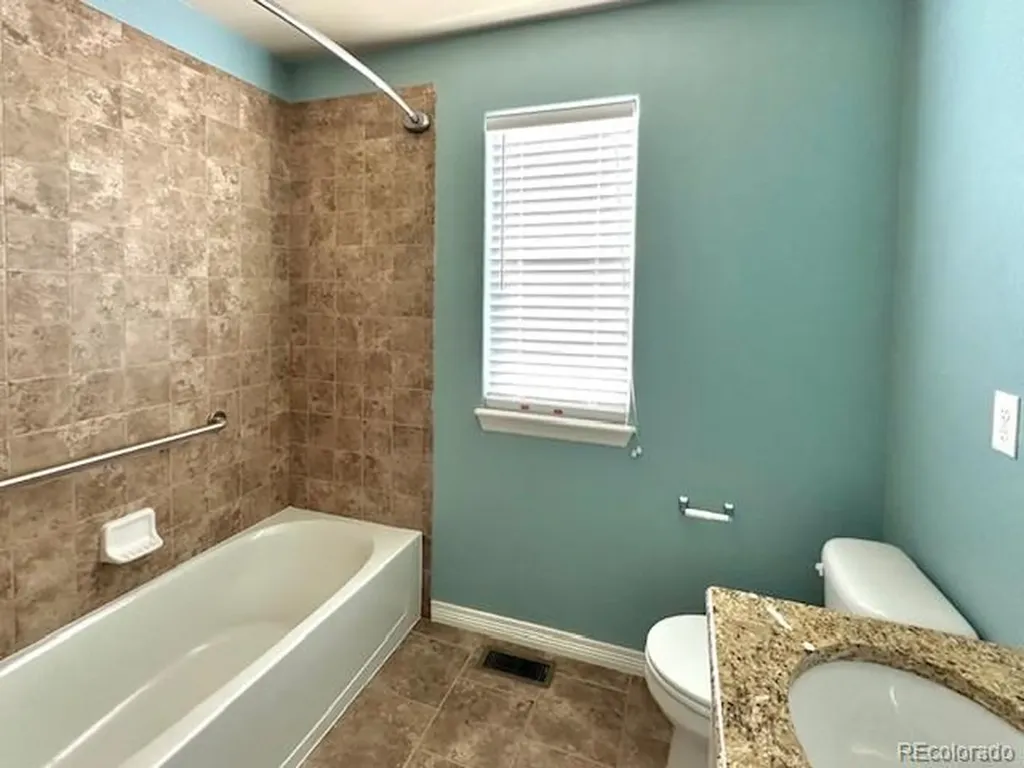 9011 Sandpiper Drive Longmont CO 80504