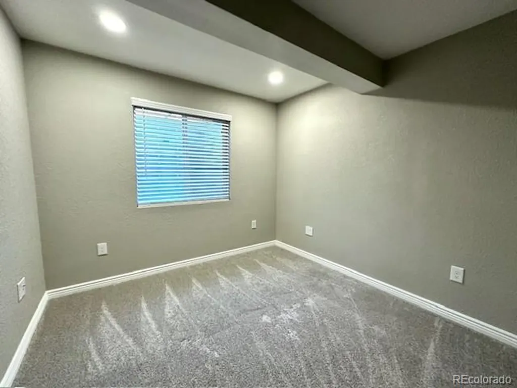 9011 Sandpiper Drive Longmont CO 80504