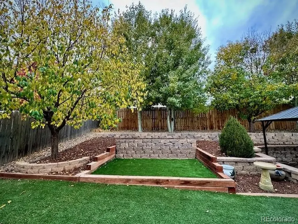 9011 Sandpiper Drive Longmont CO 80504