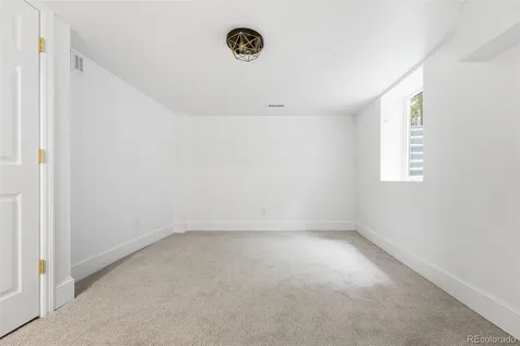 680 Albion Street Denver CO 80220