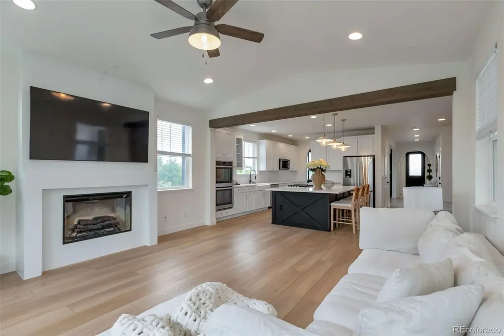 7029 W Warren Avenue Denver CO 80227