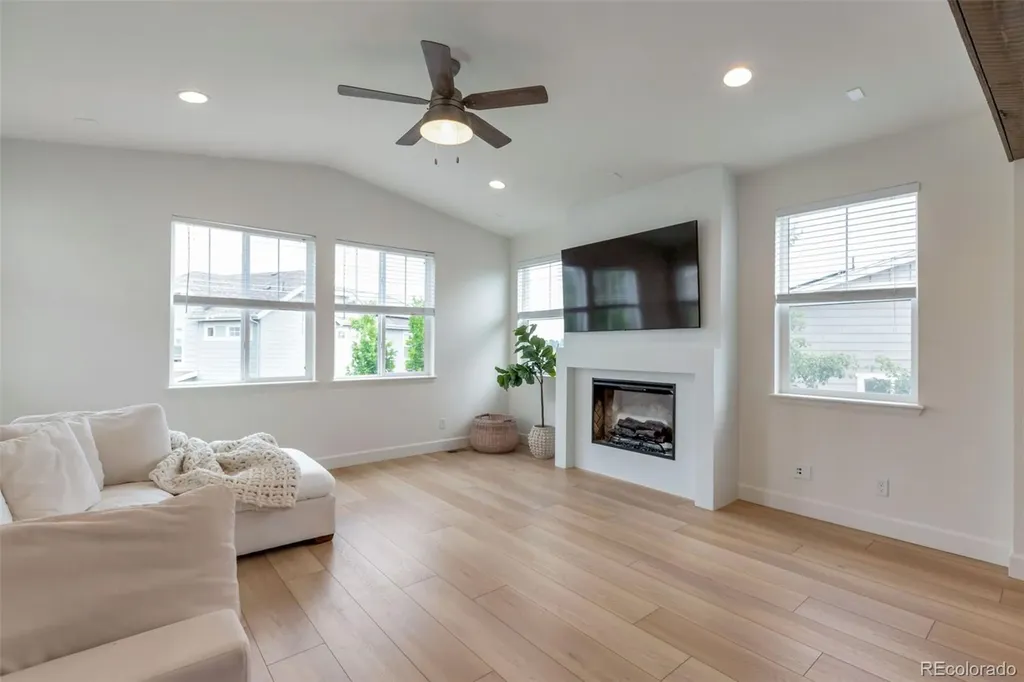 7029 W Warren Avenue Denver CO 80227