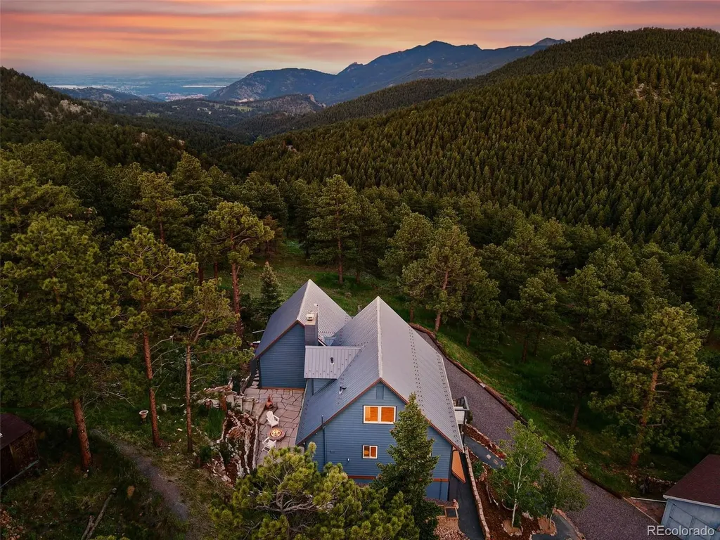 31 Wild Tiger Lane Boulder CO 80302