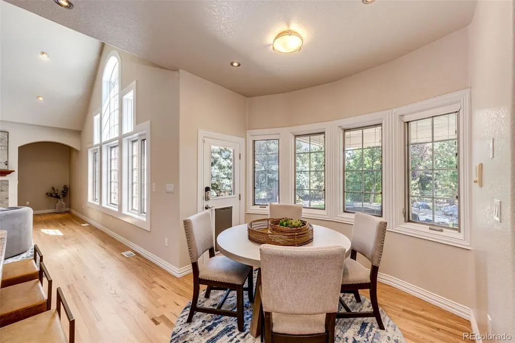 4238 S Dearborn Court Aurora CO 80014