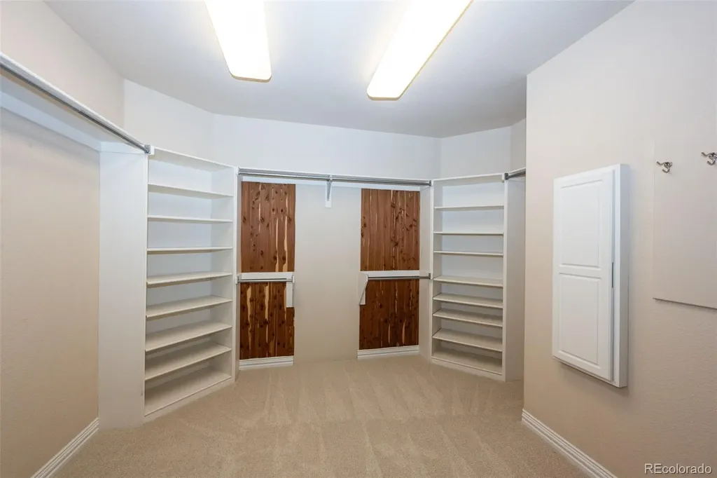 4238 S Dearborn Court Aurora CO 80014