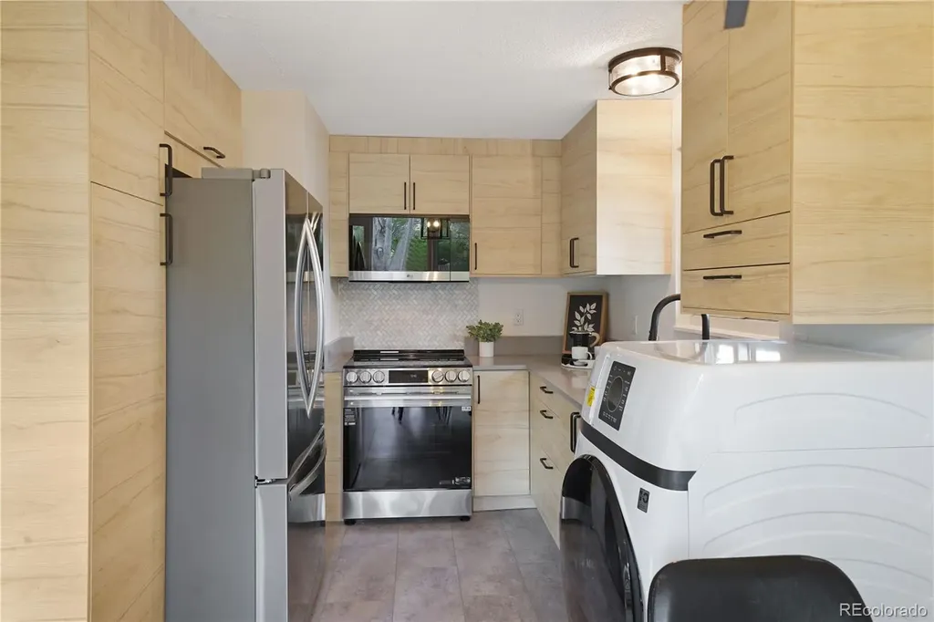 3290 Darley Avenue Boulder CO 80305