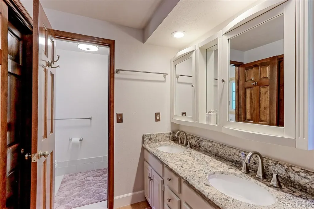 10664 E Dorado Avenue Englewood CO 80111