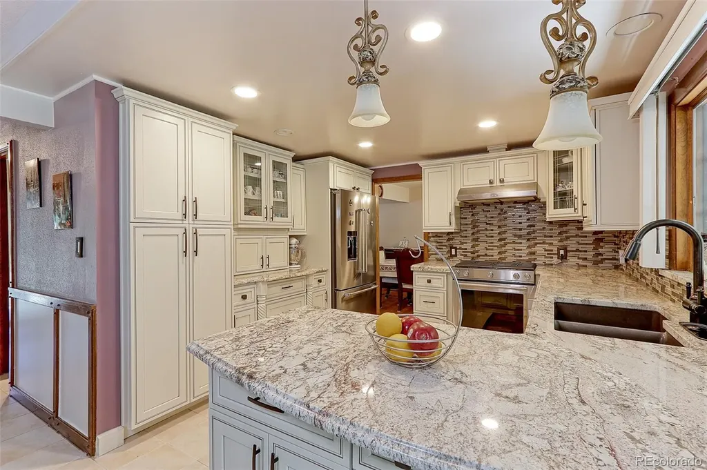 10664 E Dorado Avenue Englewood CO 80111