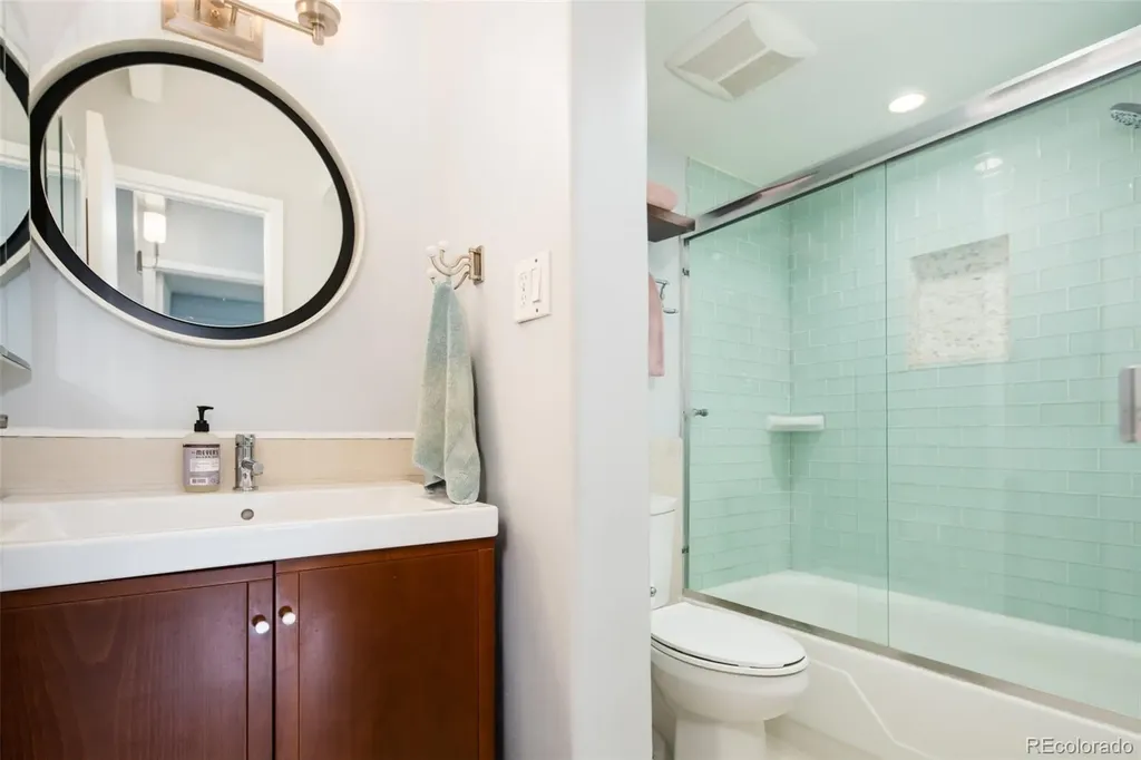 555 E 10th Avenue Denver CO 80203