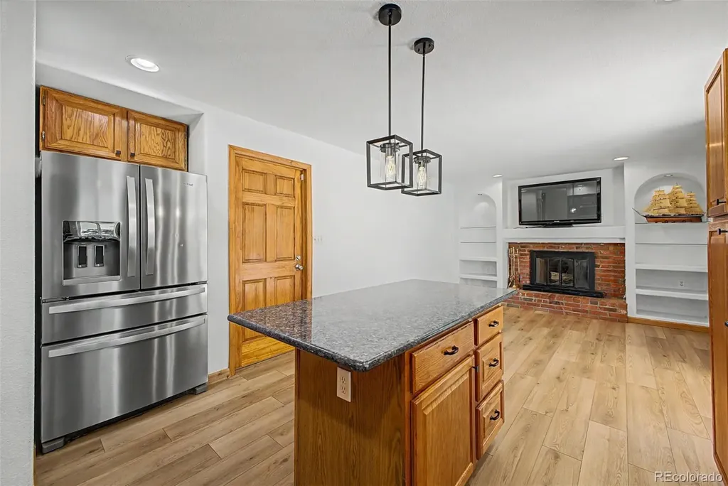 2111 S Kittredge Way Aurora CO 80013