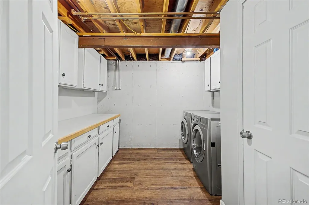 2111 S Kittredge Way Aurora CO 80013