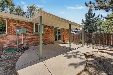 2111 S Kittredge Way Aurora CO 80013