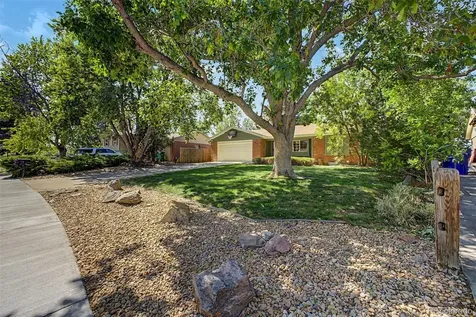 2111 S Kittredge Way Aurora CO 80013