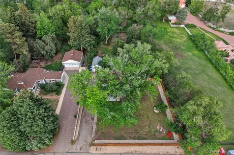 1050 Pikeview Street Lakewood CO 80215