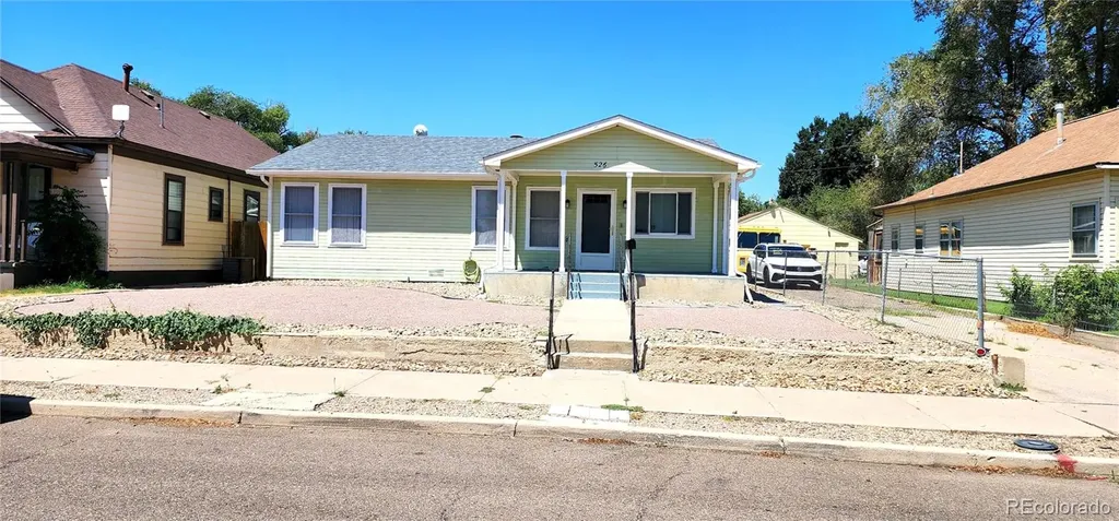 526 Brnes Avenue La Junta CO 81050