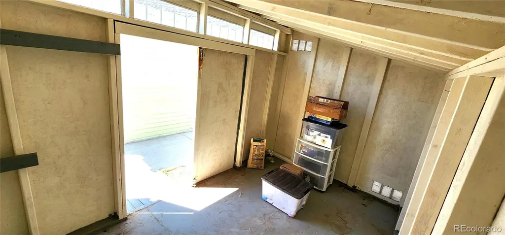 526 Brnes Avenue La Junta CO 81050