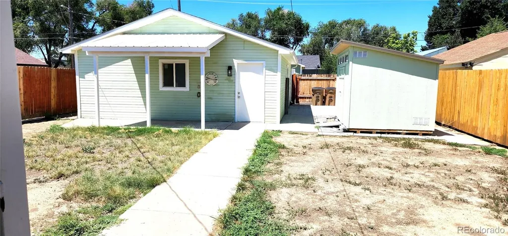 526 Brnes Avenue La Junta CO 81050