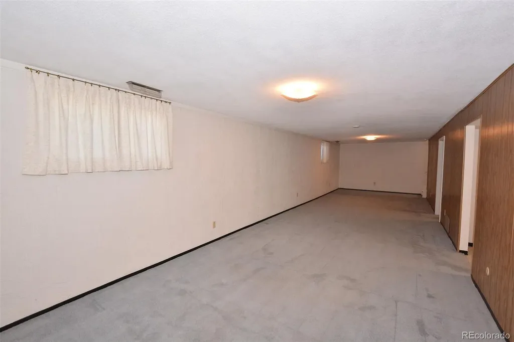 2111 Kodiak Drive Colorado Springs CO 80910