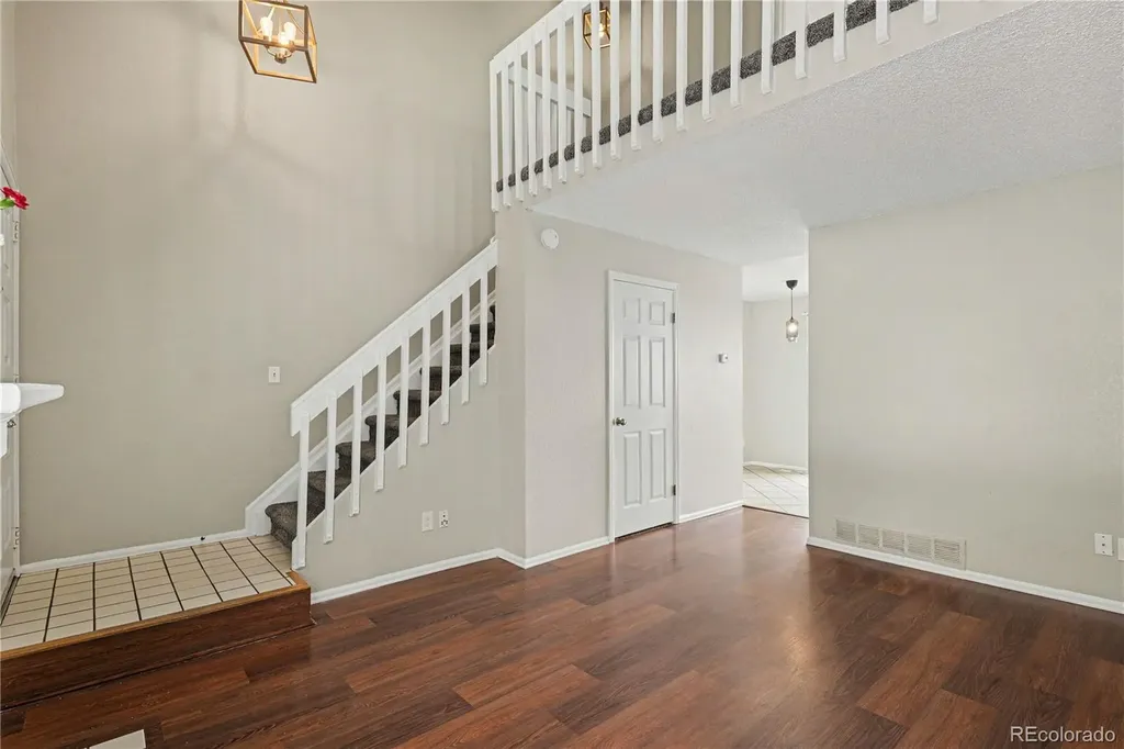 828 Summer Drive Highlands Ranch CO 80126