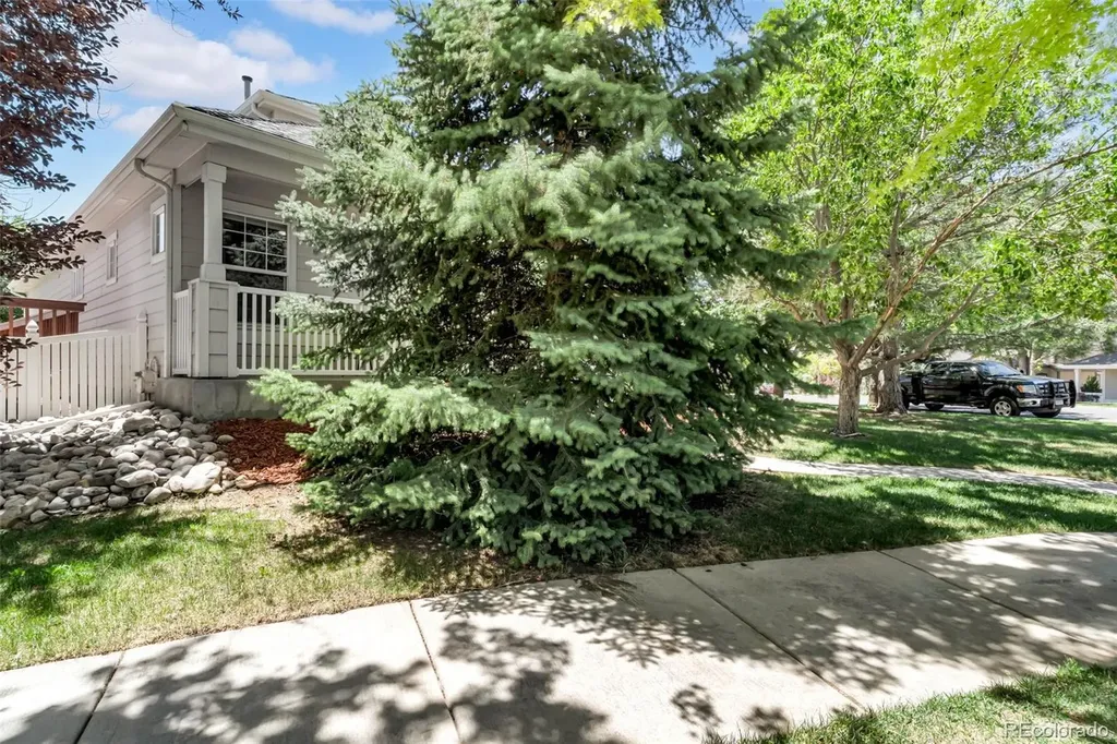 1366 S Quintero Way Aurora CO 80017
