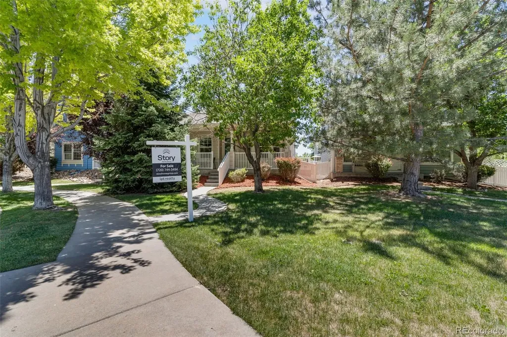 1366 S Quintero Way Aurora CO 80017