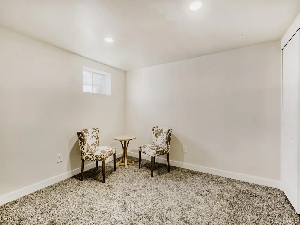405 Elliott Street Longmont CO 80504