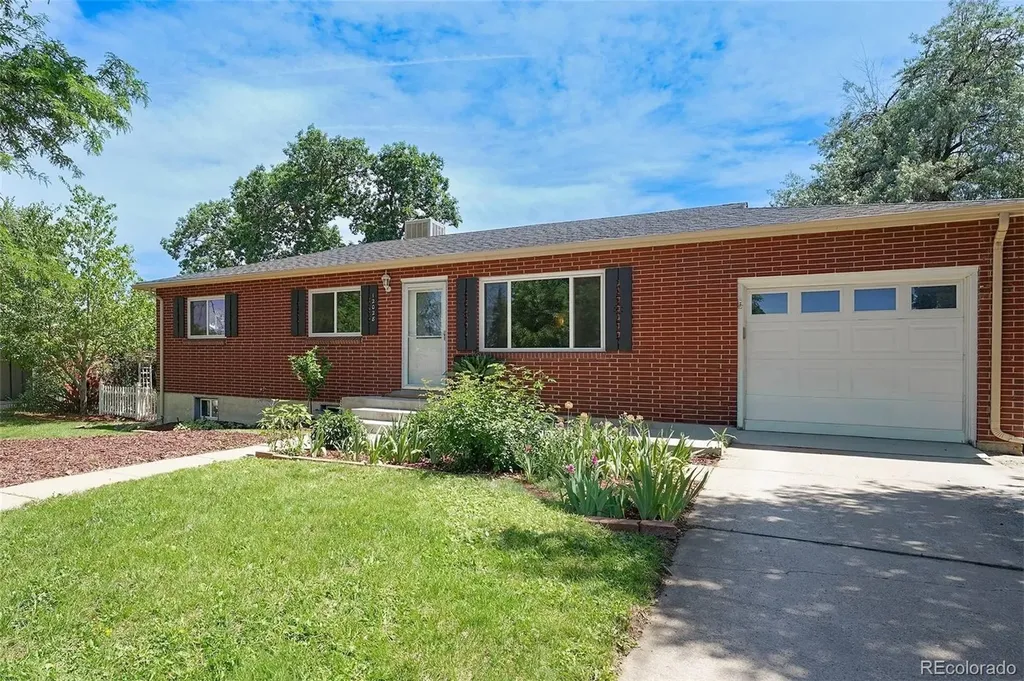 12028 W Virginia Drive Lakewood CO 80228