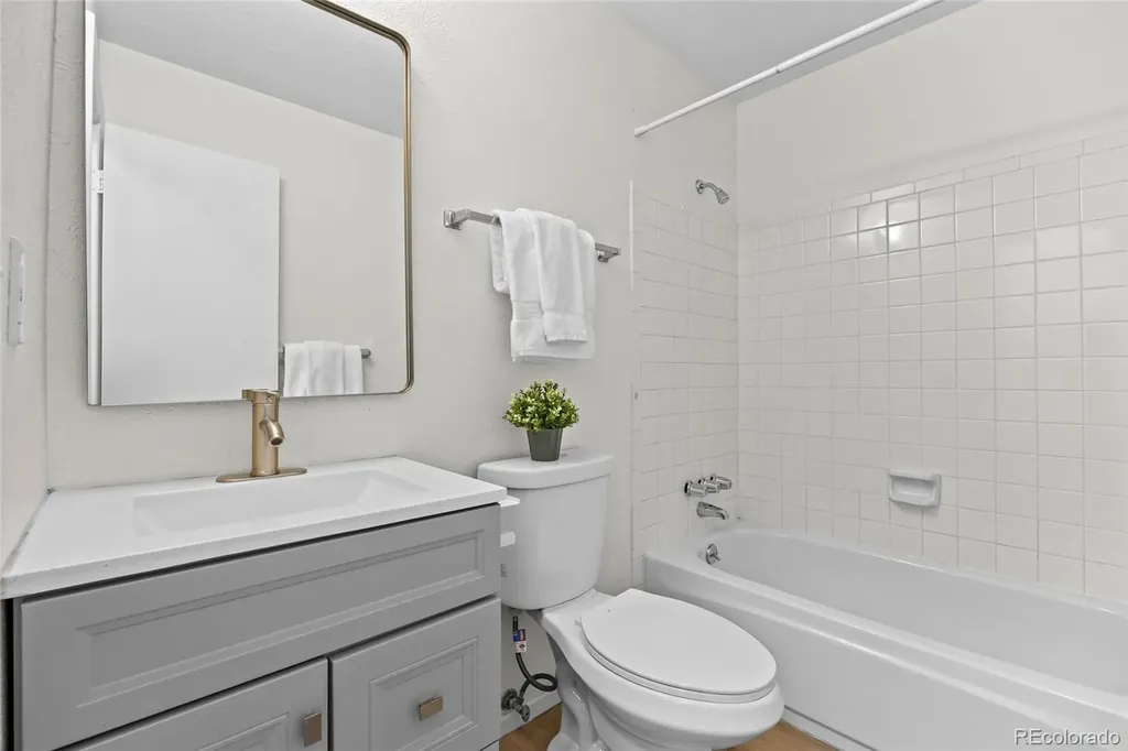 2940 W 133rd Avenue Broomfield CO 80020