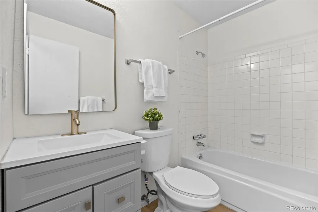 2940 W 133rd Avenue Broomfield CO 80020