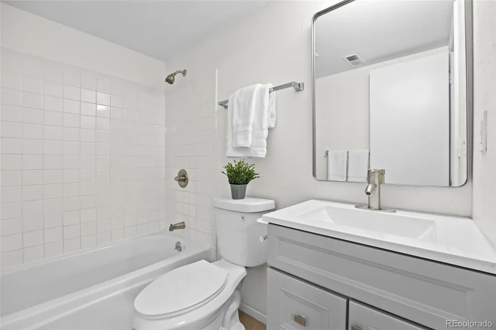 2940 W 133rd Avenue Broomfield CO 80020