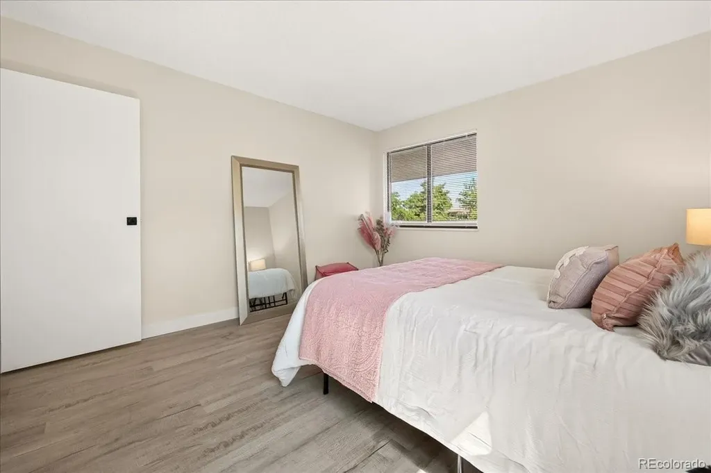 8335 Fairmount Drive Denver CO 80247