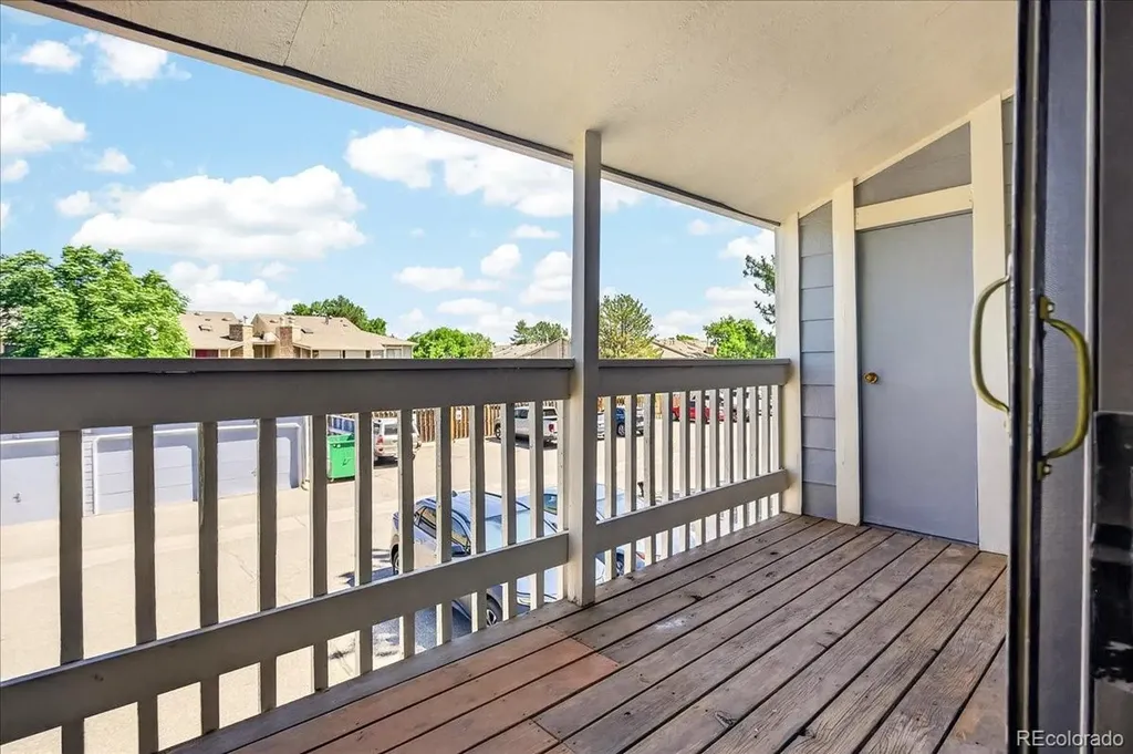8335 Fairmount Drive Denver CO 80247