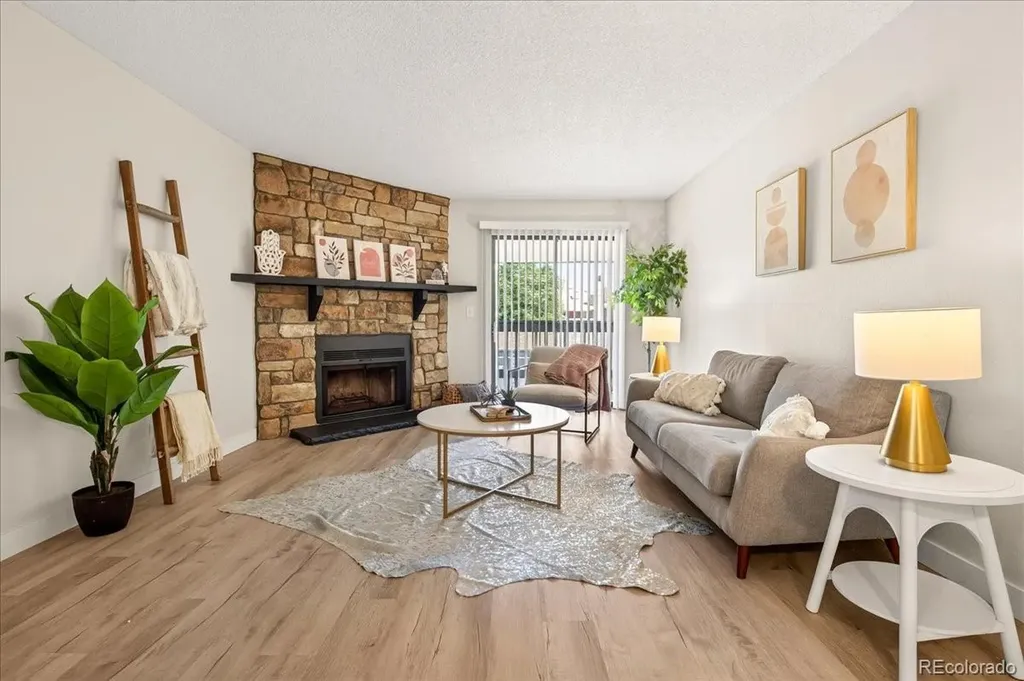 8335 Fairmount Drive Denver CO 80247