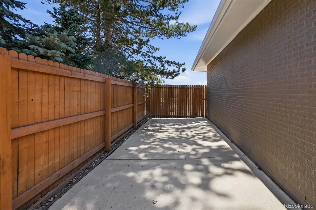 3550 S Tamarac Drive Denver CO 80237