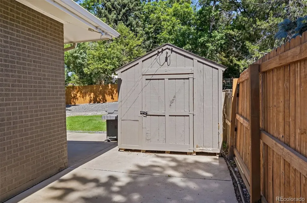 3550 S Tamarac Drive Denver CO 80237