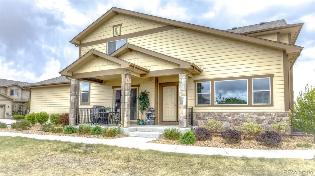 1922 Sunshine Peak Drive Loveland CO 80538