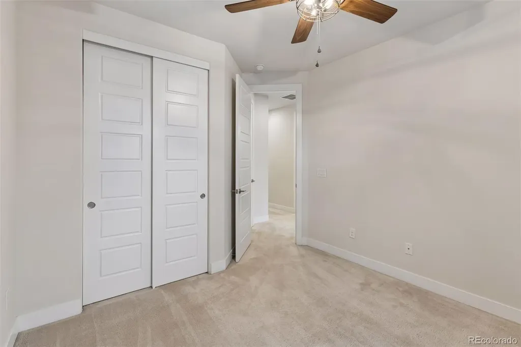15613 E Broncos Place Englewood CO 80112