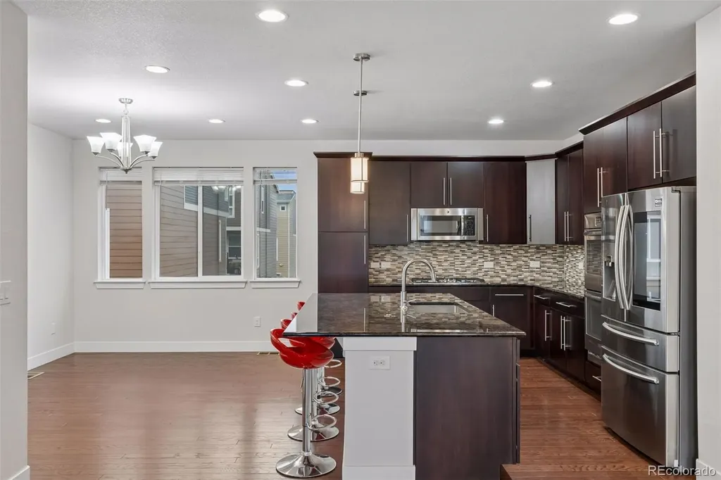 15613 E Broncos Place Englewood CO 80112