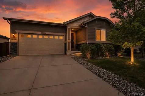 25524 E Byers Drive Aurora CO 80018