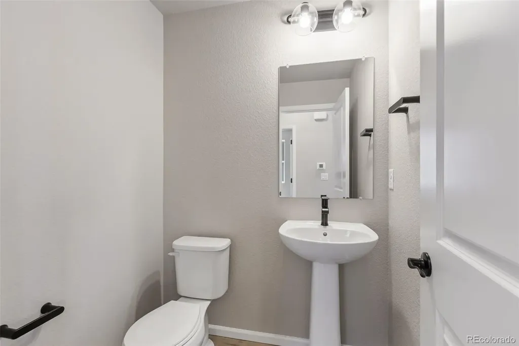 5321 N Elk Street Aurora CO 80019