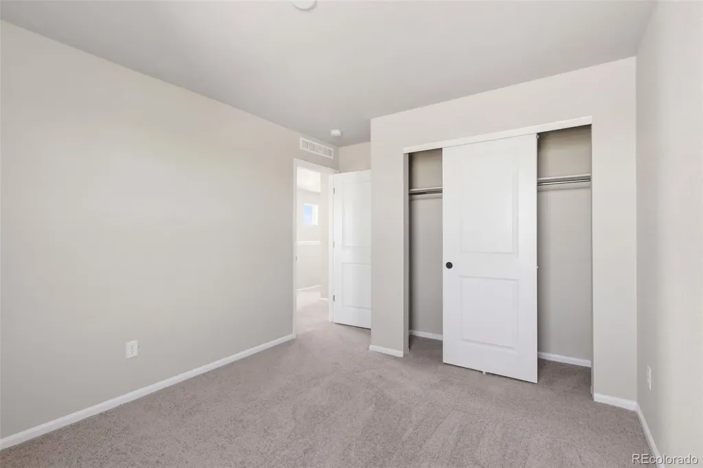 5321 N Elk Street Aurora CO 80019