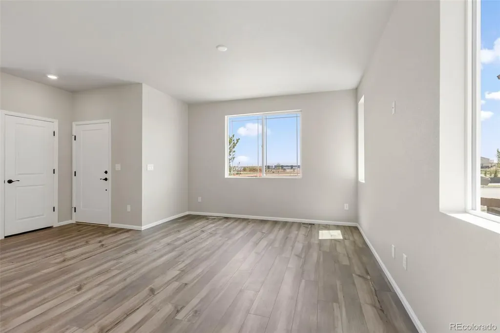 5321 N Elk Street Aurora CO 80019