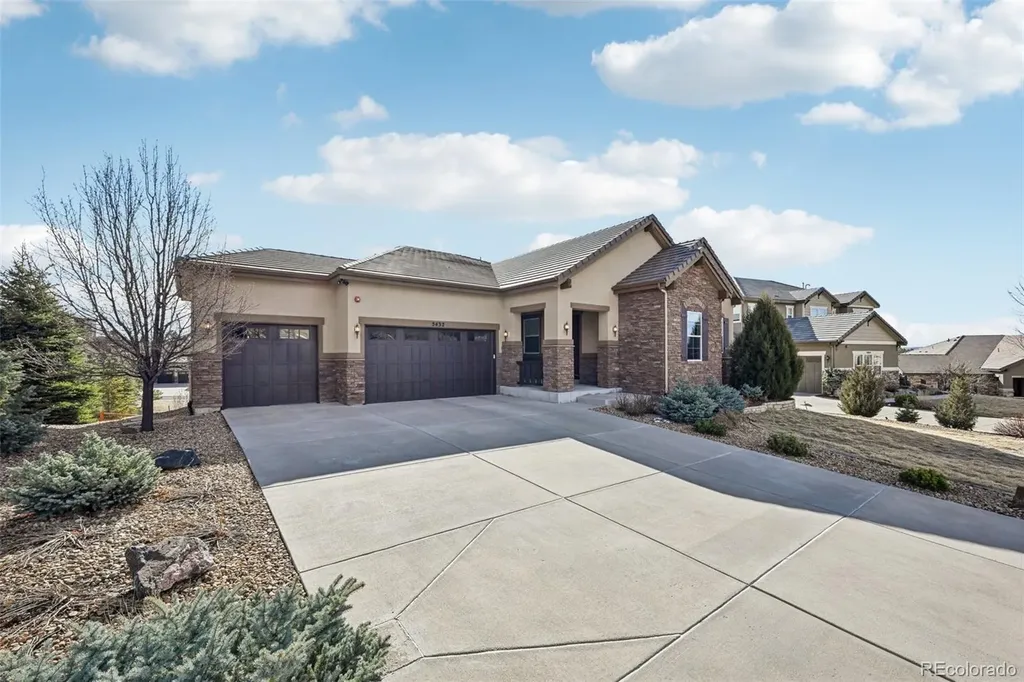 5432 Water Oak Circle Castle Rock CO 80108