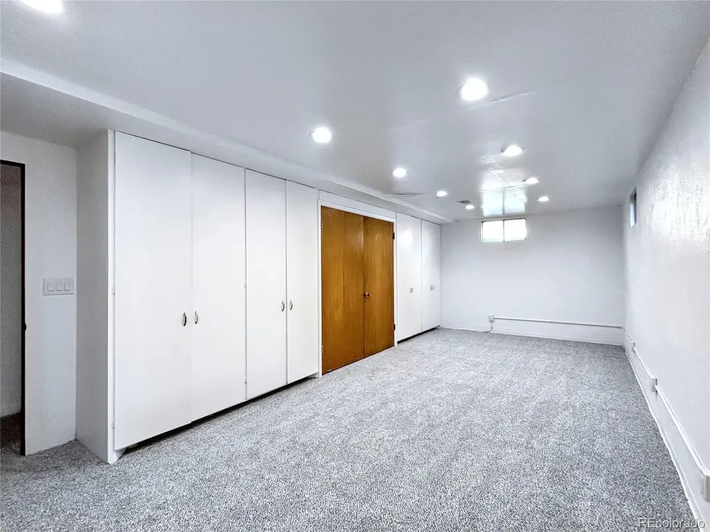5960 S Logan Court Centennial CO 80121