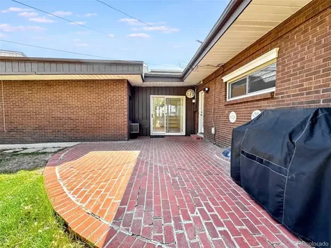 5960 S Logan Court Centennial CO 80121