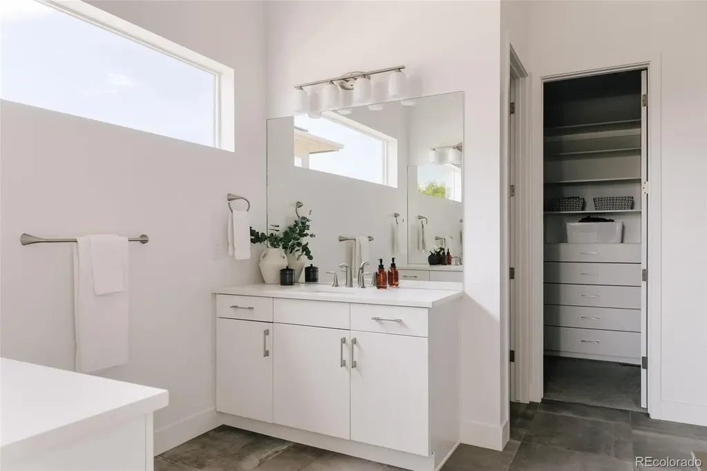 9999 E 59th North Place Denver CO 80238