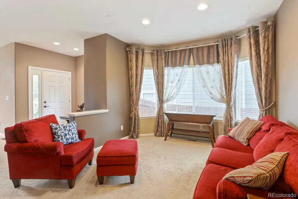 1115 Button Rock Drive Longmont CO 80504