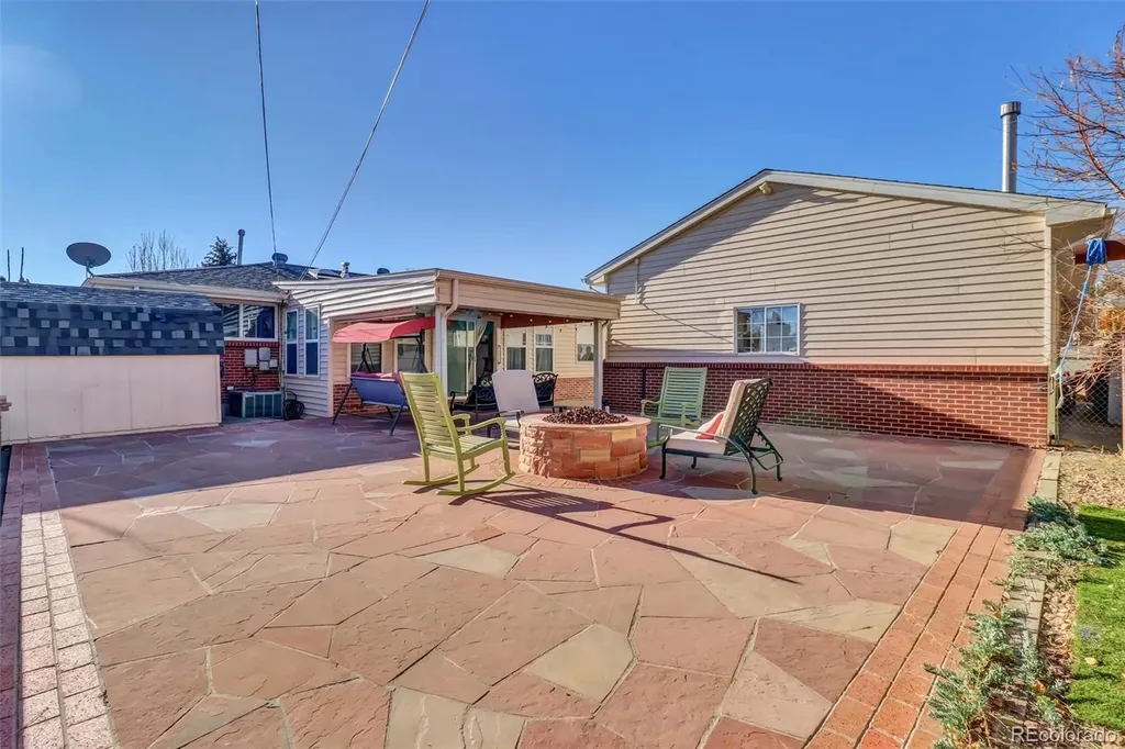 1181 El Paso Boulevard Denver CO 80221