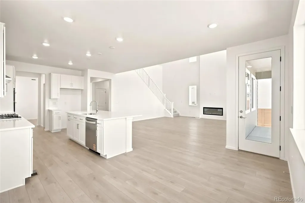 6901 Utica Avenue Longmont CO 80504