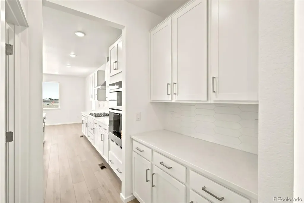6901 Utica Avenue Longmont CO 80504